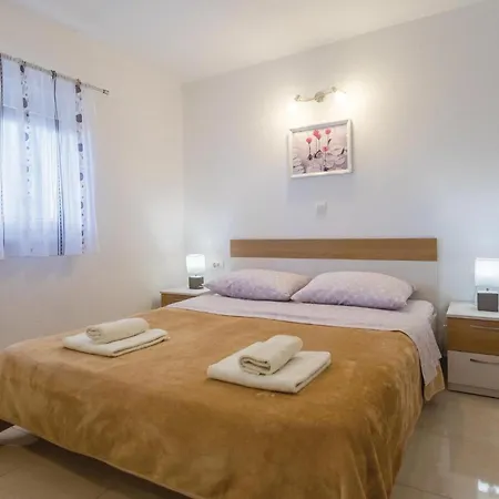 Apartmán One-bedroom In Komarna