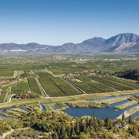 One-bedroom In Komarna * Komarna
