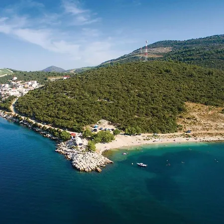 One-bedroom In Komarna