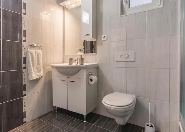 One-bedroom In * Komarna